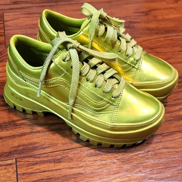 Vans Shoes - VANS Collina Strada Old Skool Lug Sole Womens Sneakers